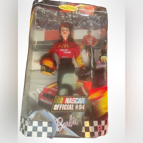 Vintage 1999 Barbie McDonald’s nascar in box - Picture 1 of 4